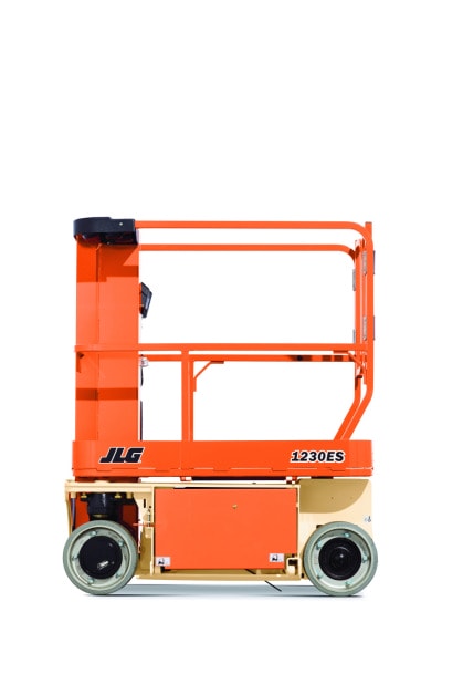 JLG 1230ES - Vertikalni jamborni dvig