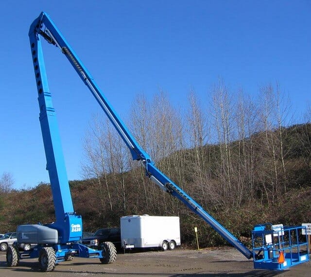 Genie ZX135/70 - Knækarmsbomlift