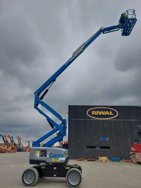 Genie Z60/37FE - Knækarmsbomlift