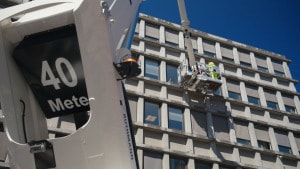 40 meter lastbillift kan lejes hos Riwals datterselskab - AH Lift