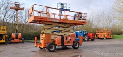JLG 4394RT Ножничный подъёмник Дизель 15,11m