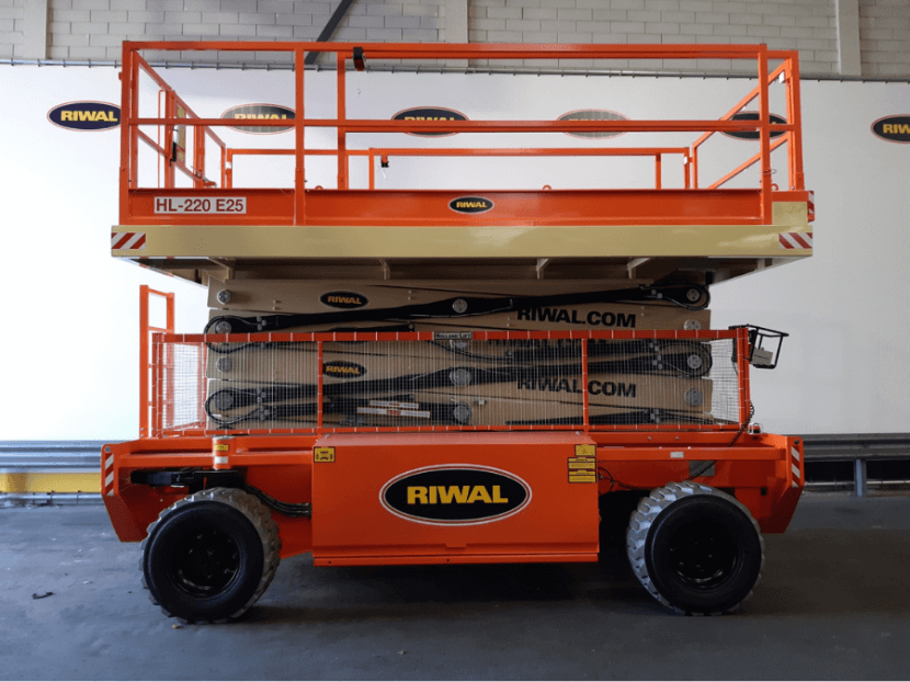 Hollandlift HL-220E25 - Scissor lift