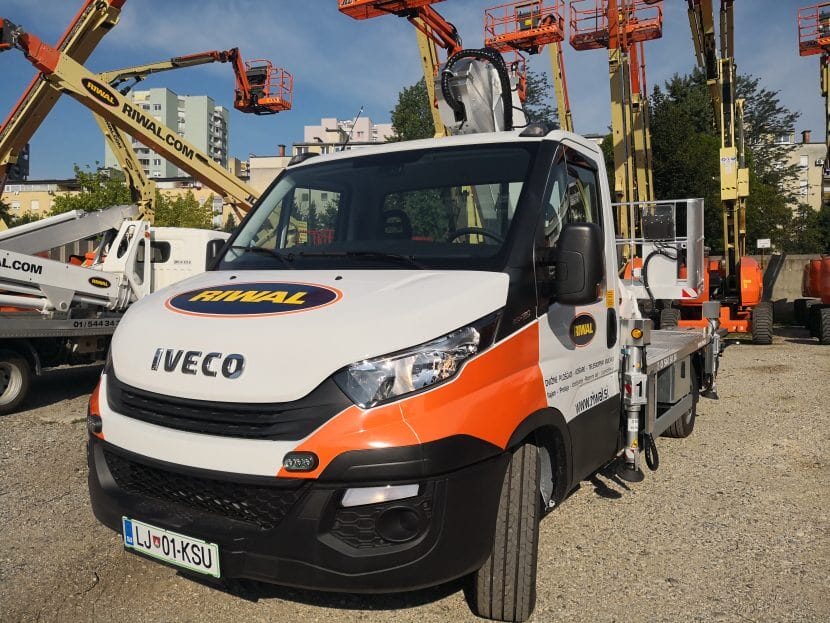 Multitel MT204EX - Truck mounted lift