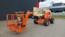 JLG 450AJ Articulated boom lift Diesel 15,77m