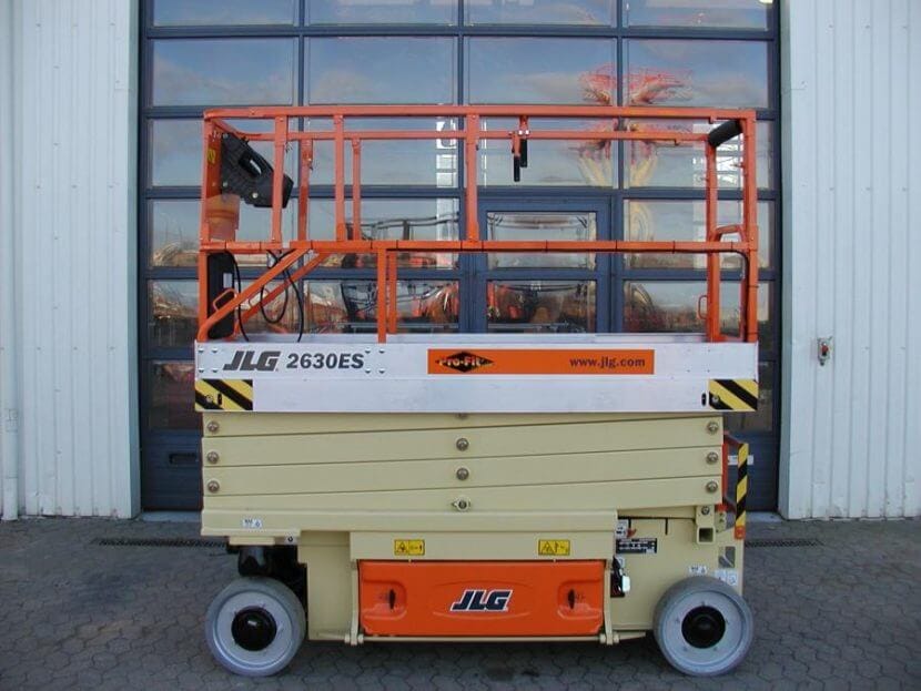 JLG Scissor Lift - 9.8m Electric| JLG 2630ES Electric