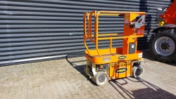 JLG 1230ES Podest masztowy Elektryczny 5,66m